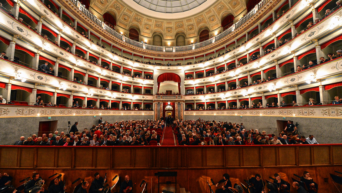 D1-002 Opera Theatre in Tuscany