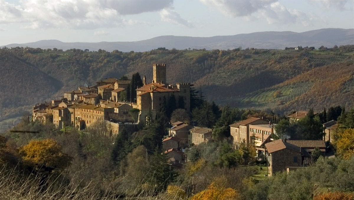 I13-033 - Wonderful Umbria: an ancient medieval hamlet for sale