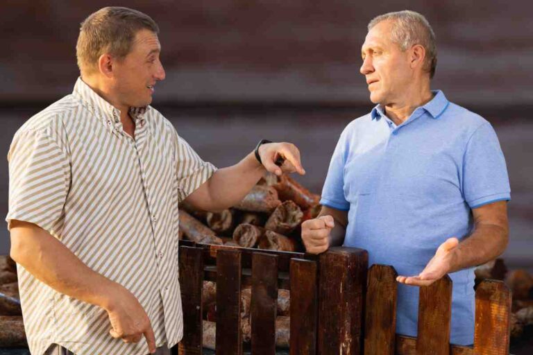 vicini di casa parlano